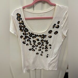 ANN TAYLOR Sequin Leopard Woman’s Short-sleeved Top T-shirt Size M EUC